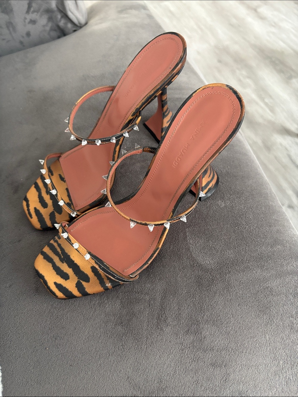 Amina Muaddi Karma Mini Spikes Tiger Print Sandal (some spikes missing) 38.5 - Picture 4 of 10